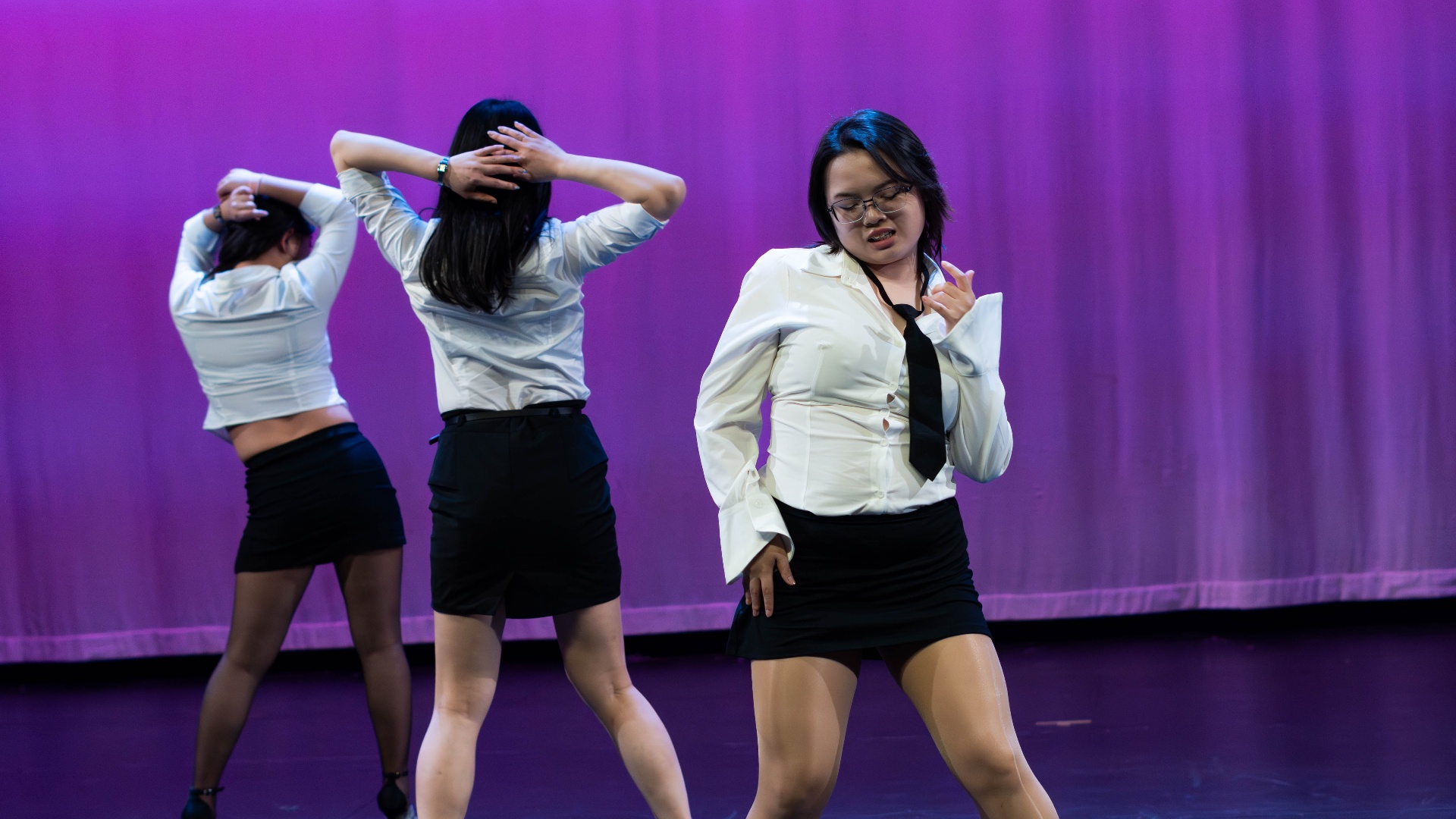 Performance photography by Syrenn Studios, Sydney, frame 8